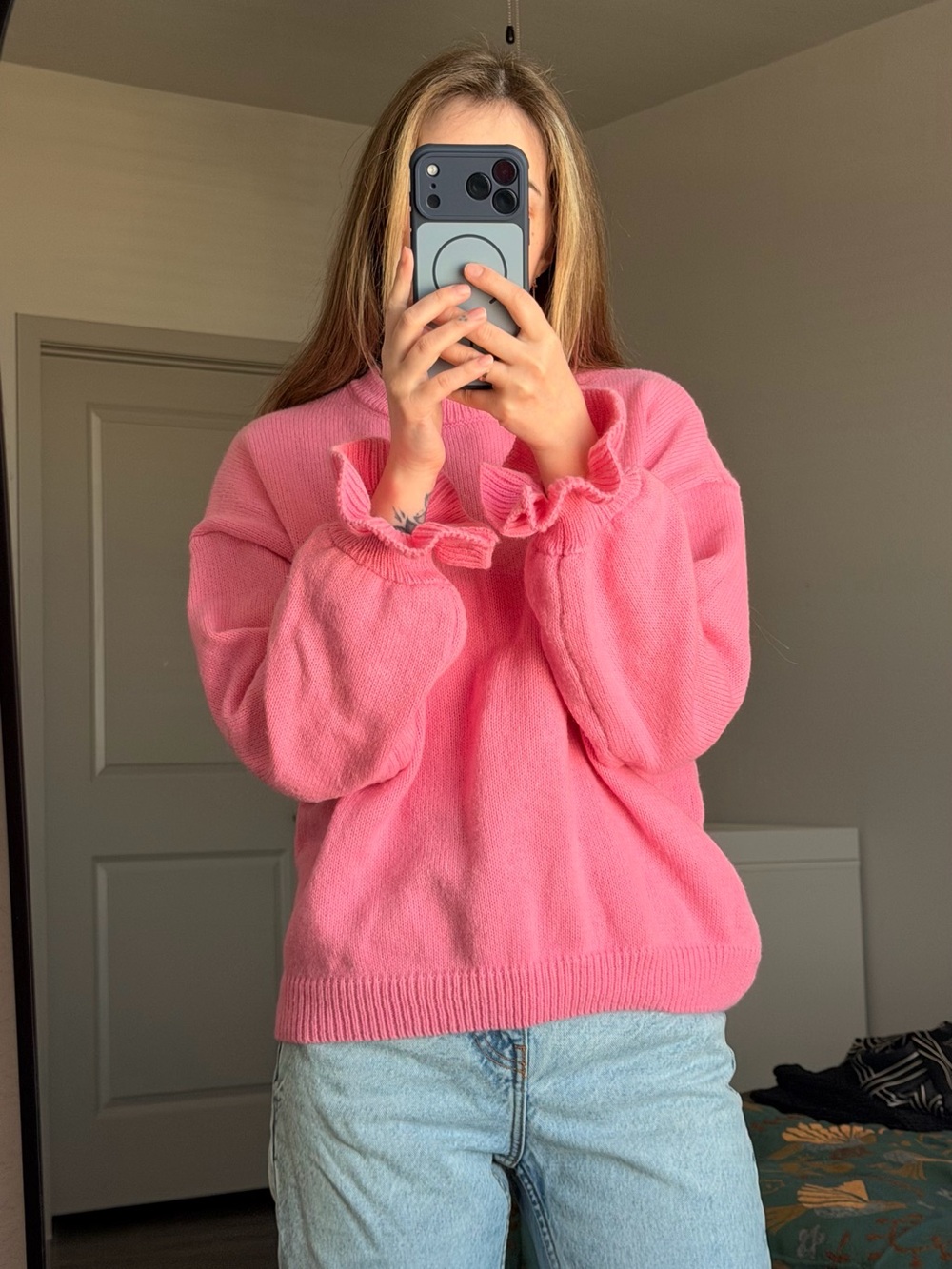 Women's Pink Ruffle-Cuff Sweater